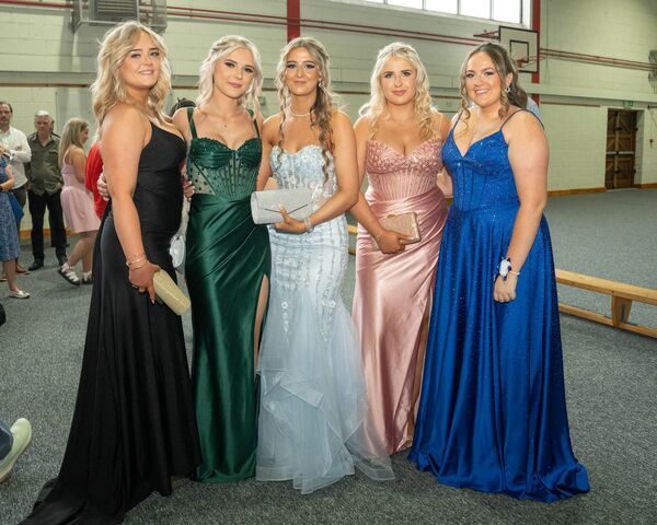 Hannah Kane, Roksana Zborowska, Abbie Kelly, Rebecca McKnight and Kyla Davis Hannah Kane, Roksana Zborowska, Abbie Kelly, Rebecca McKnight and Kyla Davis