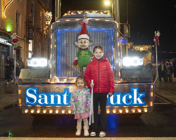 Maddie and Hallie Davis Maddie and Hallie Davis