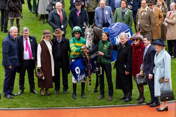 Saratoga and all the winning connections including jockey Mark Walsh, groom Katie Young, owner JP McManus and trainer Padraig Roche Photo: ©INPHO/Morgan Treacy Saratoga and all the winning connections including jockey Mark Walsh, groom Katie Young, owner JP McManus and trainer Padraig Roche Photo: ©INPHO/Morgan Treacy